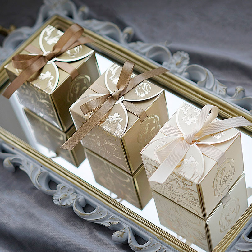 Wedding Favor Box - صناديق هدايا ورقية مربعة بشرائط ،